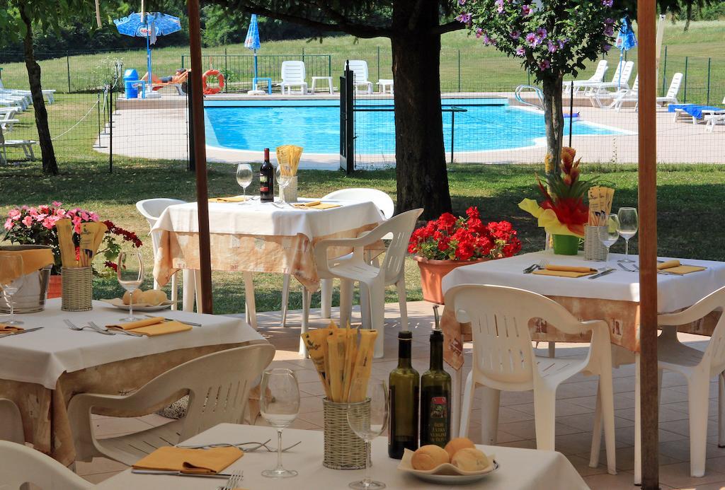 Hotel Colomber Gardone Riviera Exterior photo